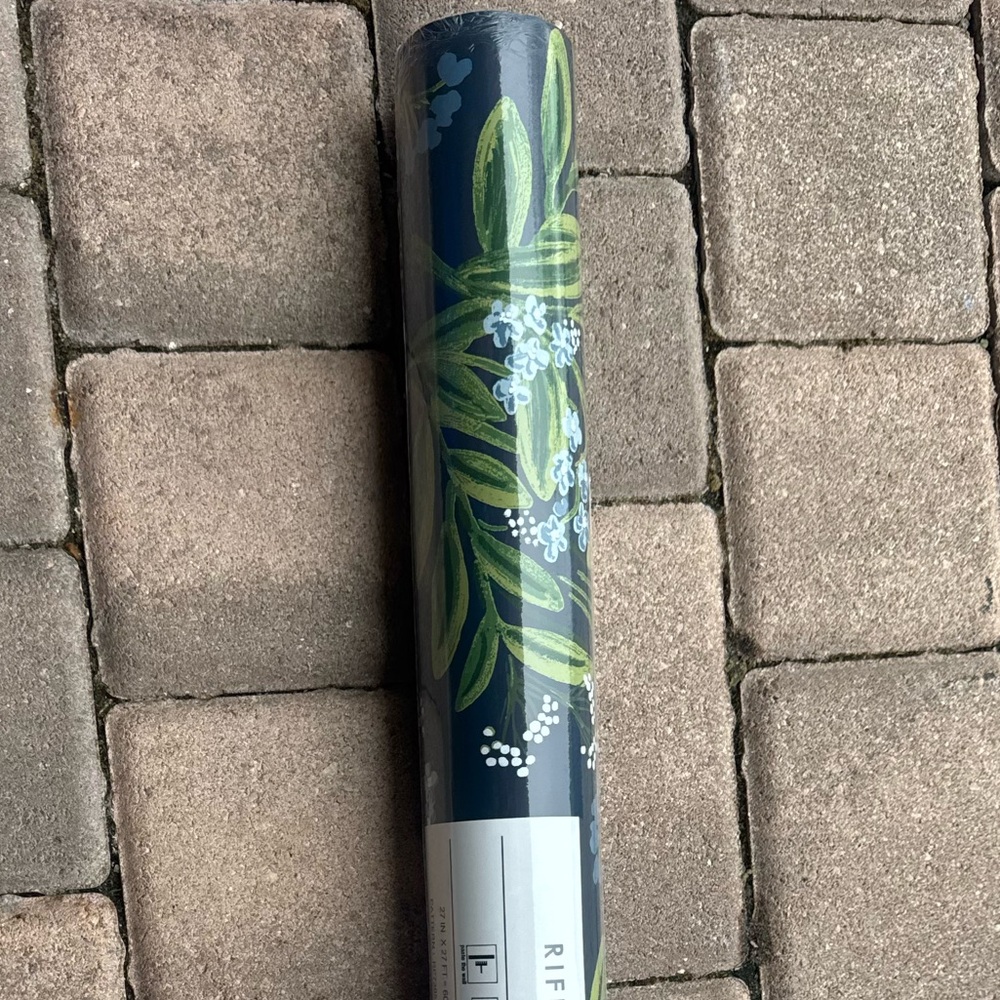 NWT Rifle Paper Co ANTHROPOLOGIE Wallpaper RP7385 Cornflower Florals Double Roll